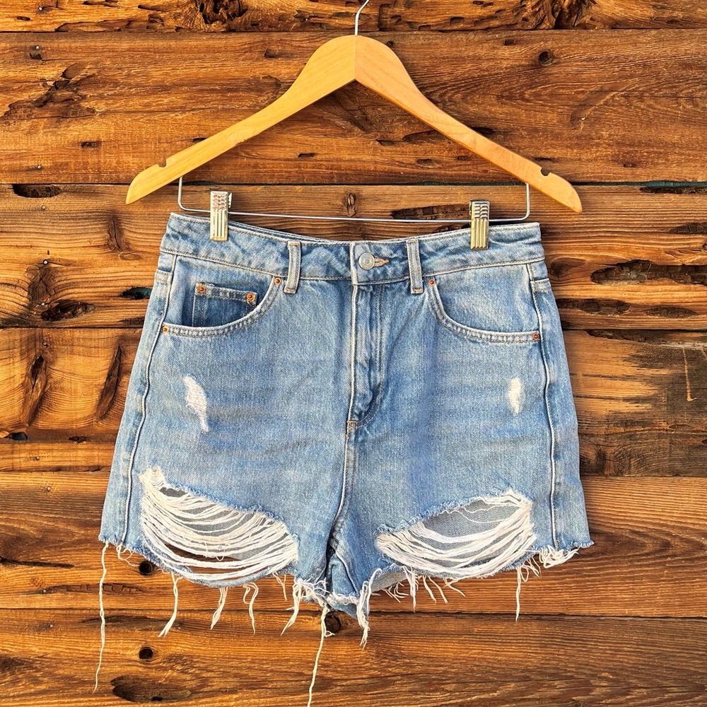 TOPSHOP | Distressed Raw Hem Denim Jean Moto Mom Shorts 6